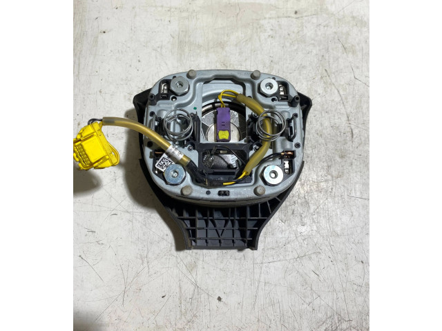 Подушка безопасности водителя 2K0880201F   Volkswagen Caddy