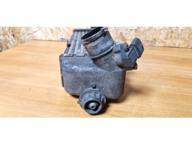 Интеркулер 282702a670 KIA Ceed