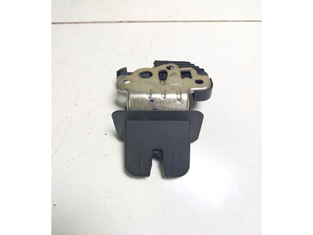 Замок багажника 8R0827505, 002924    Audi Q5 SQ5 2008 - 2017 года