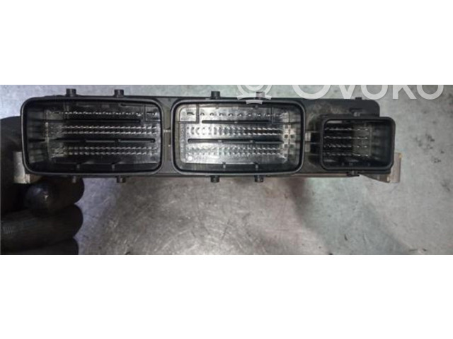 Блок управления 0281036484, 1039T40978   Dacia Lodgy