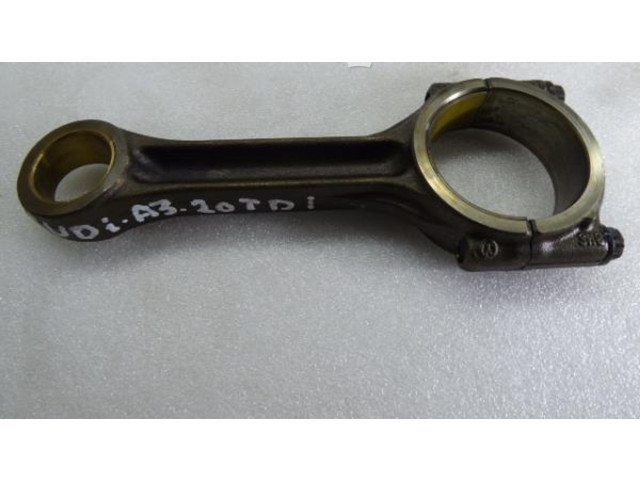  Поршень  04LA  Audi A3 S3 8V  