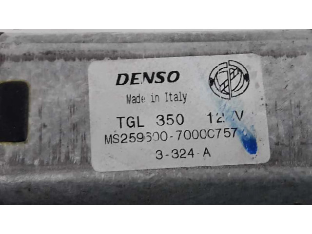 Моторчик заднего дворника 51848464, MS2596007000C757 Fiat Idea