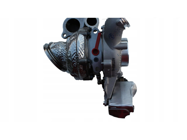 Turbodmychadlo Турбина 057145653M Audi Q7 4M