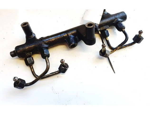 Топливная рампа 9663305480   Peugeot 5008  