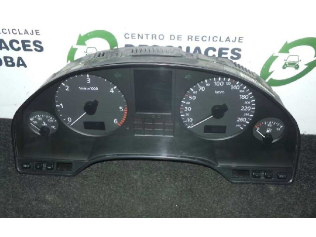 Přístrojová deska Audi A8 S8 D2 4D 2000 VDO