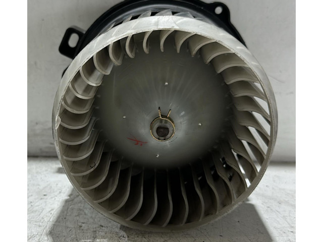 Вентилятор печки Mitsubishi Colt