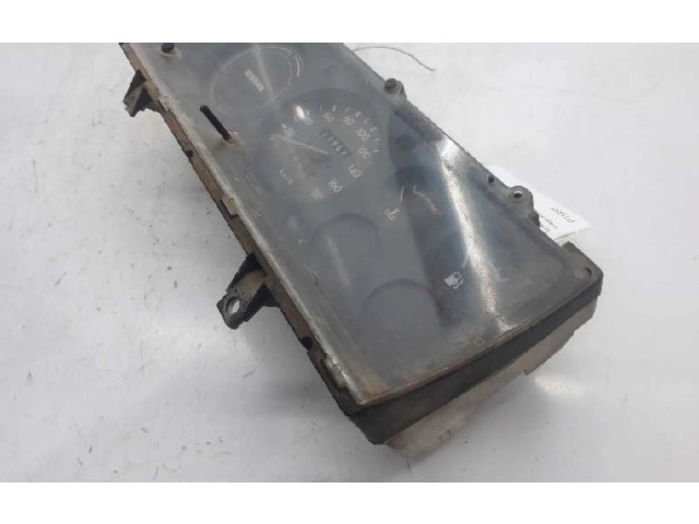 Přístrojová deska Nissan Patrol 160 21110301