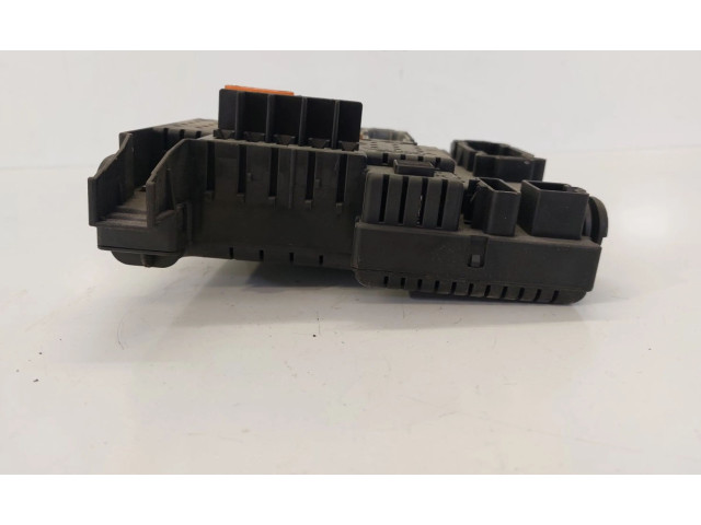 Блок предохранителей 12217799, 12217799 Volvo XC90