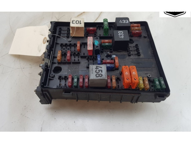 Pojistková skříňka 1K0937124K, 1K0937124K Volkswagen Caddy 2004
