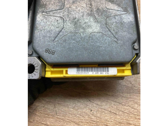 Блок подушек безопасности 0285001290, 991940015 Mitsubishi Carisma