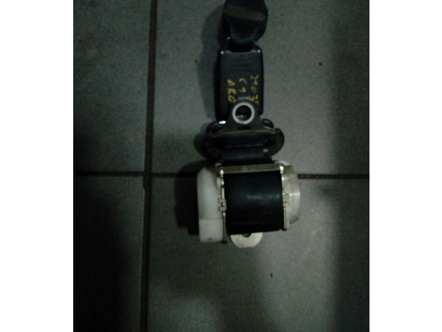 Третий рядный ремень безопасности    Citroen C1