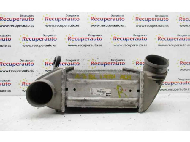 Интеркулер 1J0145805D Audi A3 S3 8L