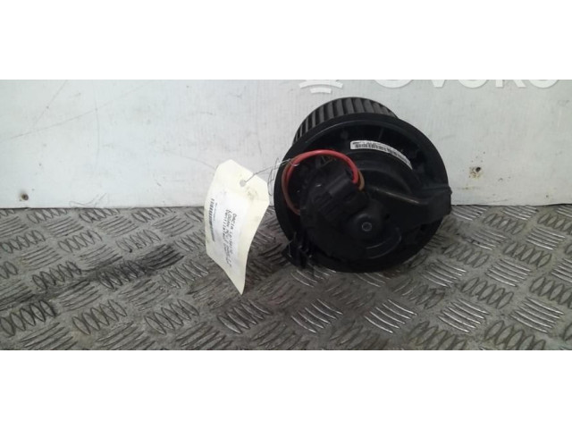 Вентилятор печки 272100975R Dacia Logan II