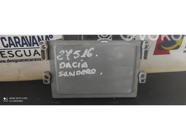 Блок управления двигателя 8201117953   Dacia Sandero