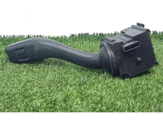 Ручка стеклоочистителей 8E0953503B Audi A4 Allroad