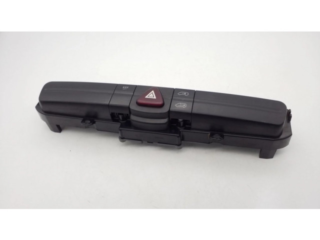 Включатель аварийных фонарей