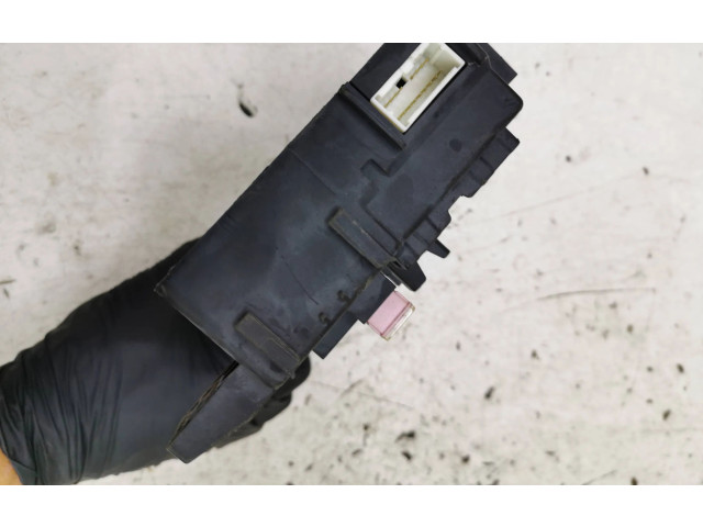 Блок предохранителей 8100B897   Mitsubishi Outlander    