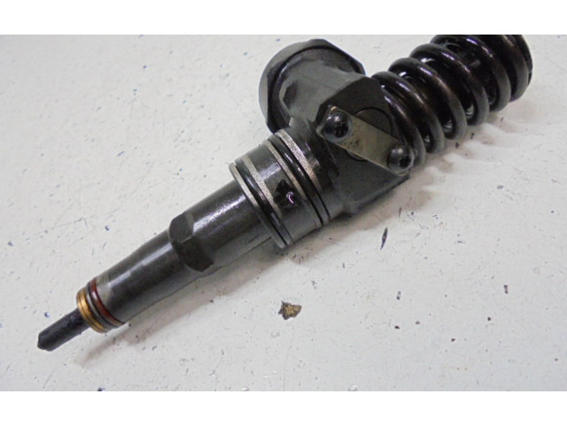 Форсунка 038130073AG, 038130073AG    Skoda Octavia Mk2 (1Z)   