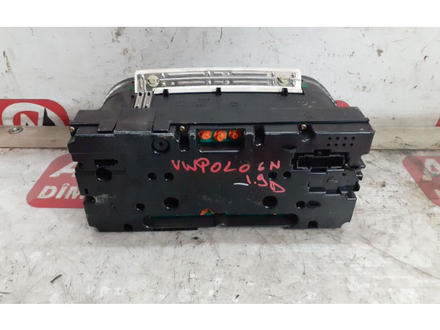 Přístrojová deska Volkswagen Polo III 6N 6N2 6NF 1998 87001323