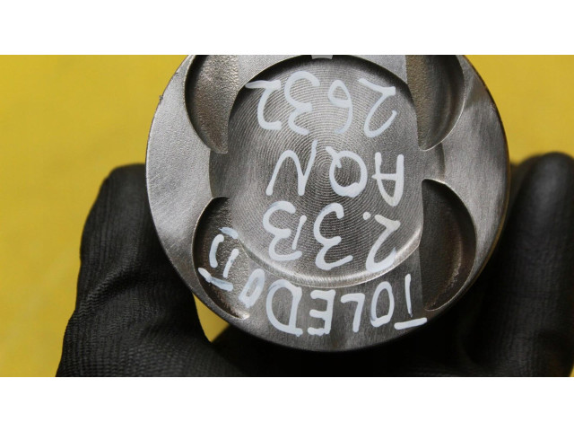 Píst Seat Toledo II (1M)