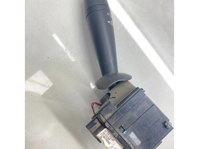 Ручка стеклоочистителей E10670253, 070113AF Dacia Dokker