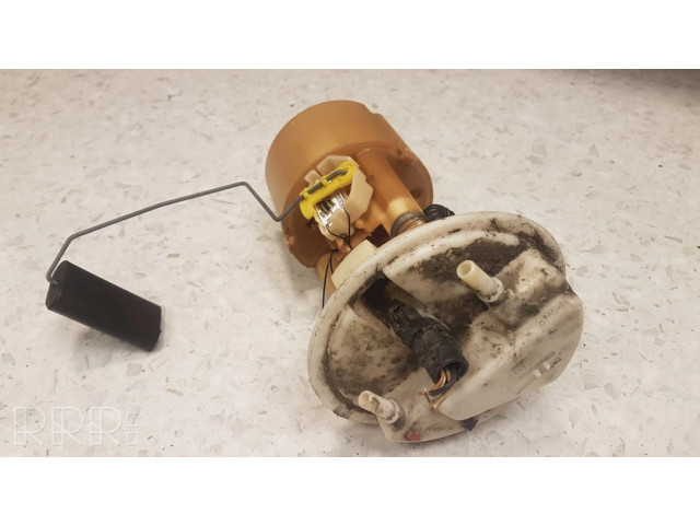 Насос топлива (в топливном баке)