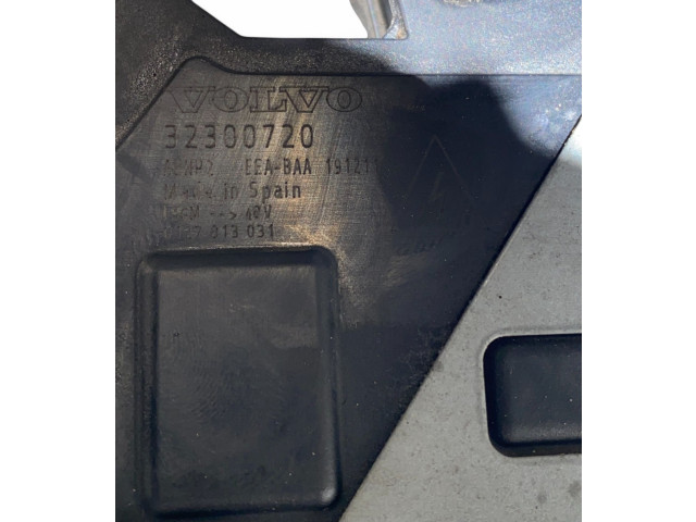 Генератор 32300720, 0127813031   Volvo XC90      