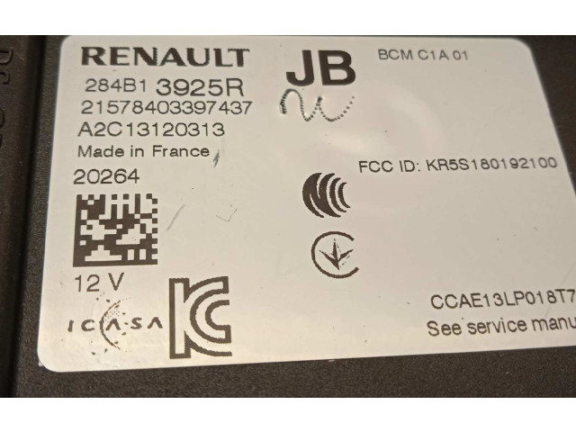 Řídící jednotka 284B13925R Renault Clio IV 2020