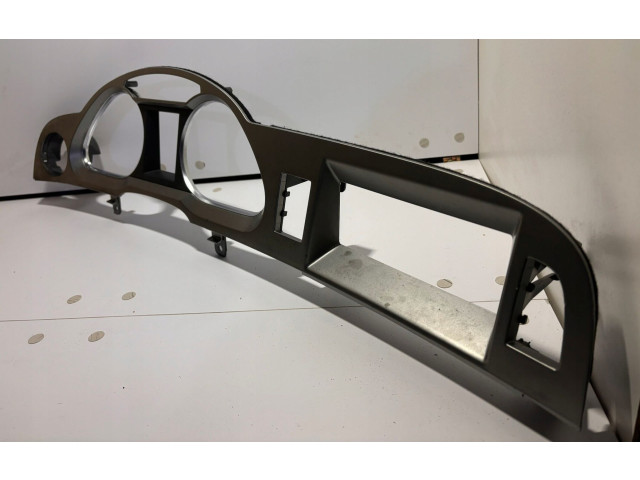 Блок предохранителей  1231   Audi A6 S6 C6 4F    