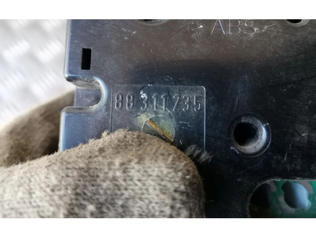 Přístrojová deska Volkswagen Caddy 1997 88311235, 87001323