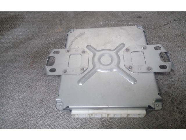 Блок управления двигателя 22611AM030, A18000R7L Subaru Forester SG