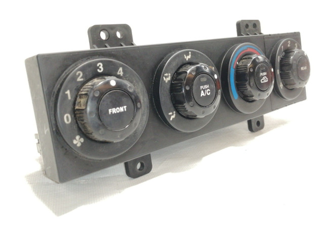 Vstřikovač OK53C61190 KIA Carnival J3