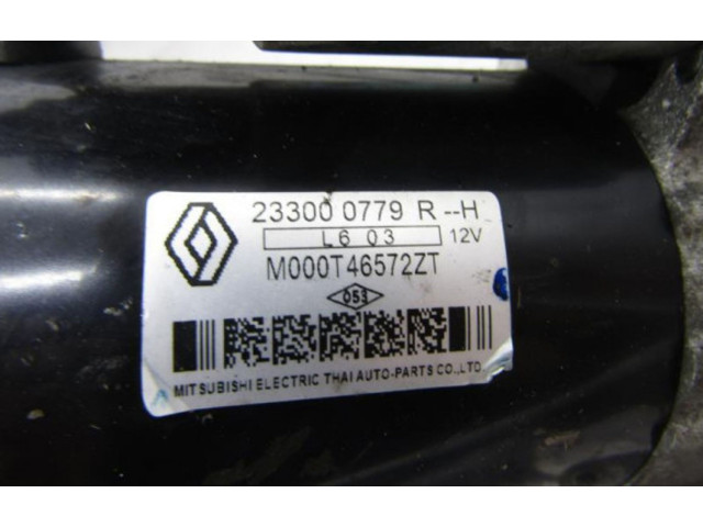 Масляный насос H4B_408 233000779R Renault Clio IV