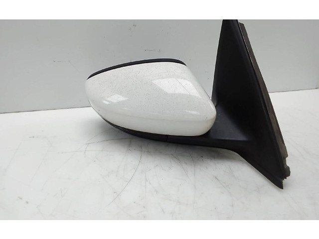 Зеркало электрическое Skoda Fabia Mk3 (NJ) 2015 - 2021 года