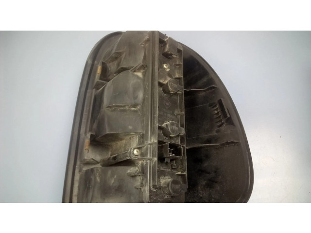 Задний фонарь левый сзади 257970 Dodge Caravan