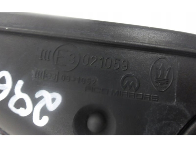 Зеркало электрическое Maserati GranTurismo 2007 - 2019 года