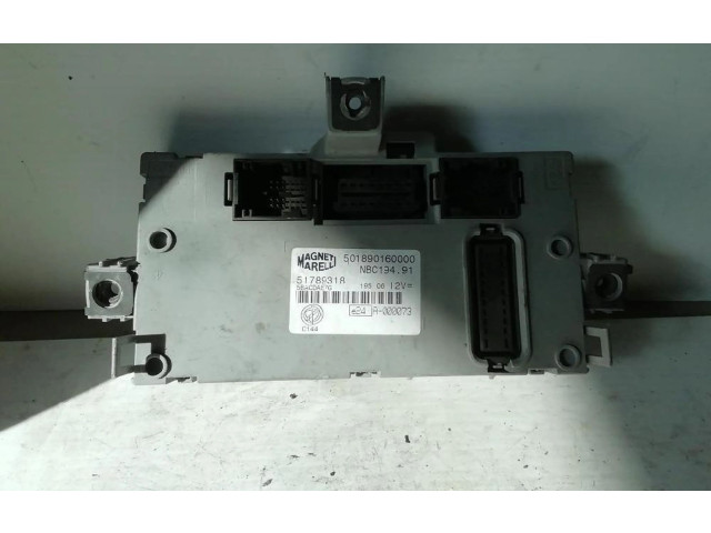 Pojistková skříňka 51789318 Fiat Croma 2005