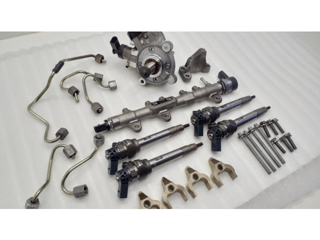 Vstřikovač 0445010588, 8514146 BMW 2 F45 pro naftový motor 2.0 B47C20A