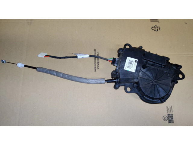 Zámek zadních dveří C43111101 BMW X1 F48 F49 2016