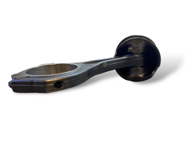 Píst M642, OM642 Mercedes-Benz S W221 pro naftový motor 3.0 OM 642.930 CDi