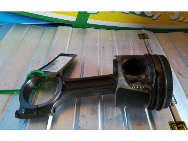 Píst 10653 Nissan Qashqai