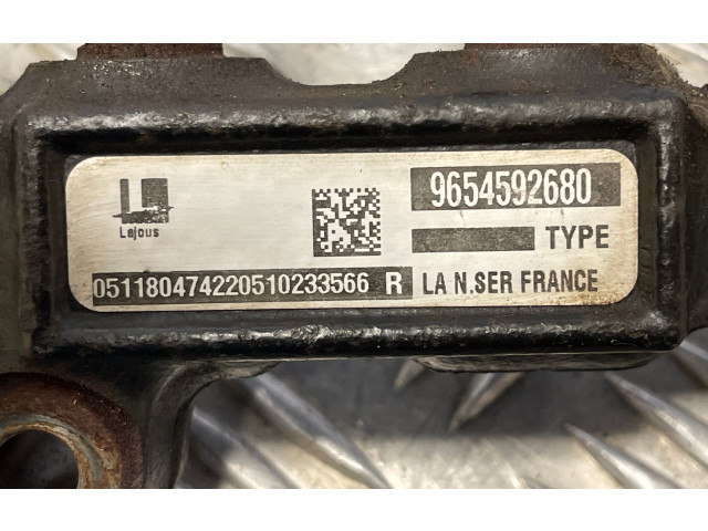 Топливная рампа 9654592680   Citroen C4 I 1.6 