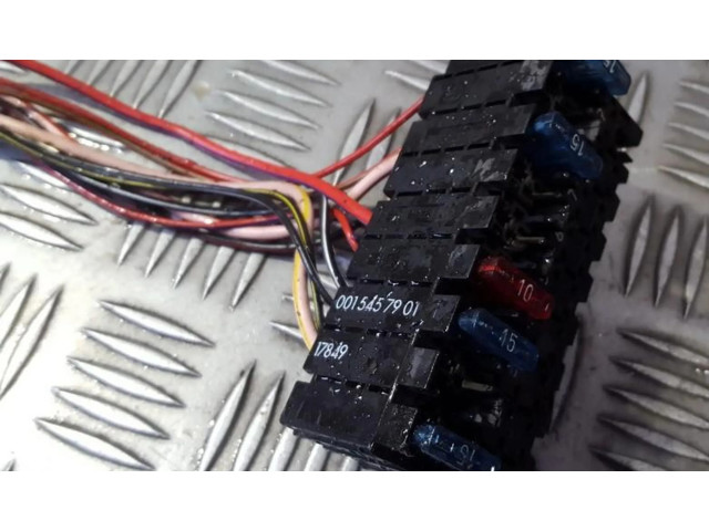 Pojistková skříňka Mercedes-Benz E W210 2001