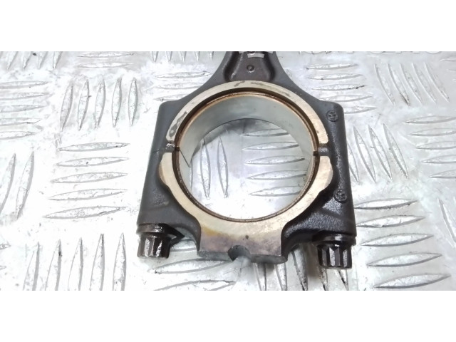 Píst Volvo S80 B5254T10