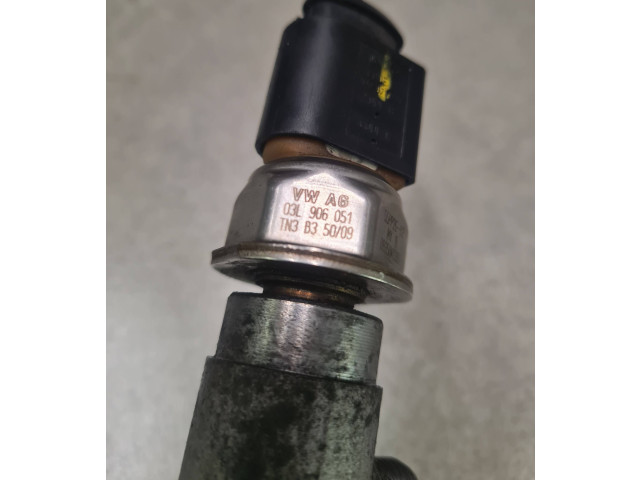 Топливная рампа 03L130089B, 03L906051   Audi A3 S3 8P   для двигателя CAY