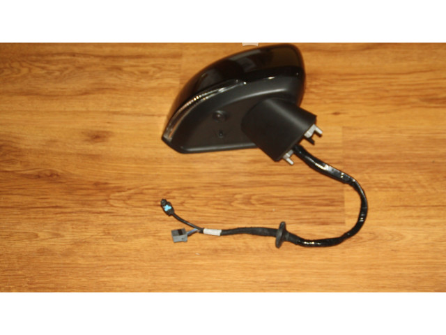 Зеркало электрическое Volvo XC40 - года