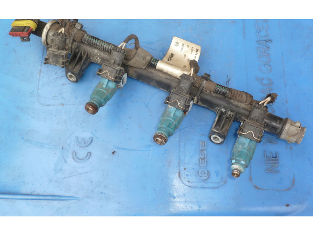 Магистральная трубка топлива