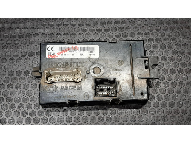 Блок комфорта P8200156015D, 00261397   Renault Trafic II (X83)   