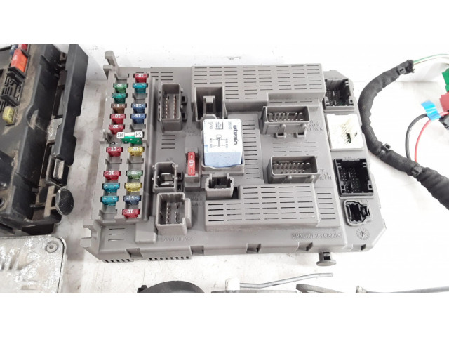 Комплект блоков управления 9647474780, 0281011032 Citroen C8