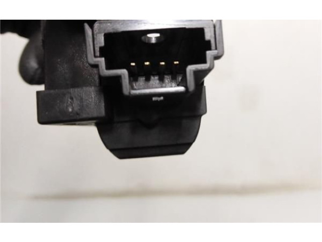 Двигатель центрально замка 8200747429B, 8200747429B Renault Twingo II